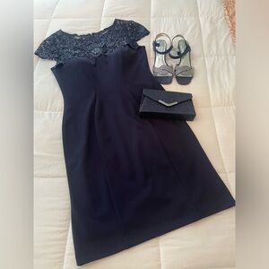 EUC Alex Evenings sequin lace Illusion Yoke cocktail dress in navy
